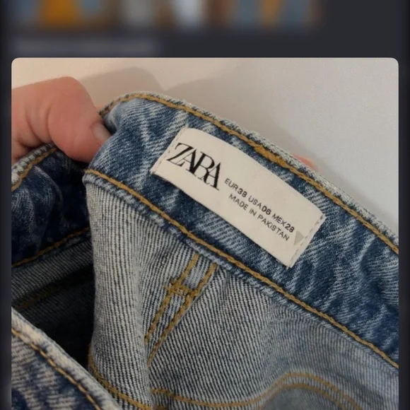 Zara Blue Flare Women's Jeans - Picture 4 of 6